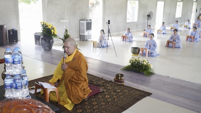 The last day of Buddha's Birthday Week 2020 at Dong Cao Pagoda