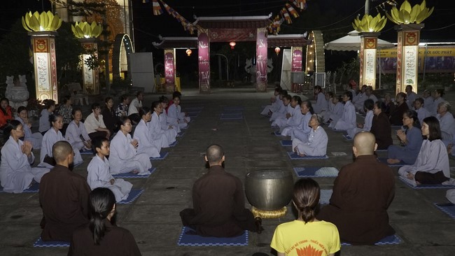 The last day of Buddha's Birthday Week 2020 at Dong Cao Pagoda