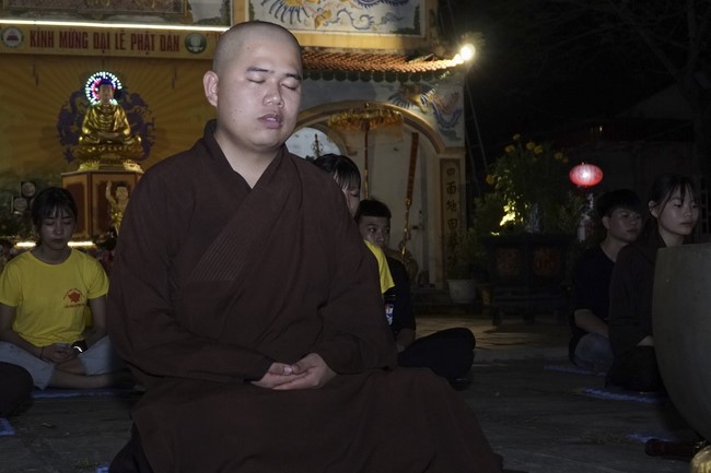 The last day of Buddha's Birthday Week 2020 at Dong Cao Pagoda