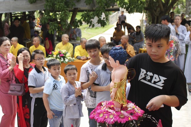 The Buddha's Birthday at the Branch of Hoang Phap Pagoda in Cu Chi