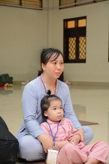 The Three Jewel Refuge Ceremony for cancer ill children coming from the Oncology Hospital