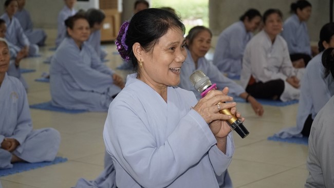 One-day retreat at Dong Cao Pagoda, Thanh Hoa