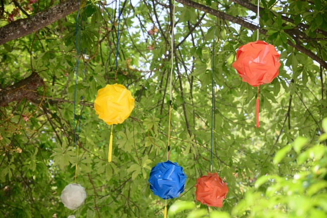 Preparing for the Great Ceremony of Buddha's Birthday (part 1)