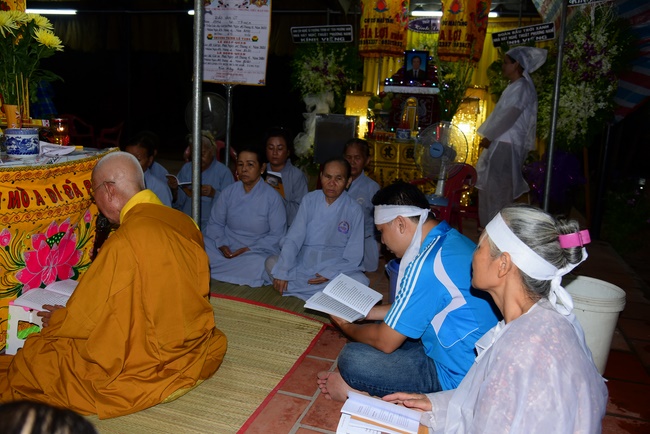 The  praying ceremony for rebirth