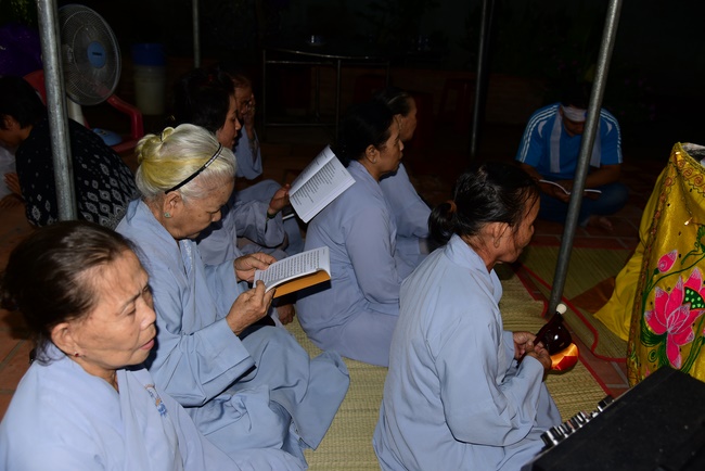 The  praying ceremony for rebirth