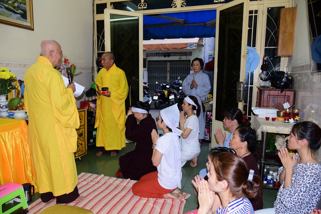 The  praying ceremony for rebirth