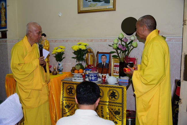 The  praying ceremony for rebirth