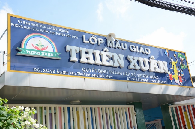 Tặng quà giáo viên trường mầm non tư thục tại Tân Thới Nhì, Hóc Môn