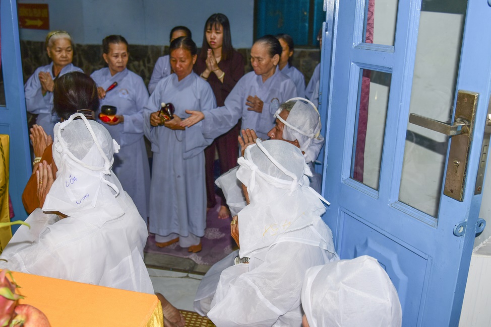 The ceremony praying for good health in Hoc Mon