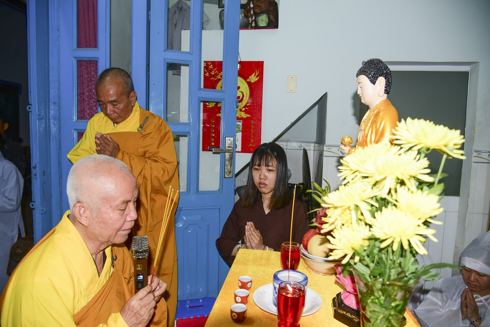 The ceremony praying for good health in Hoc Mon