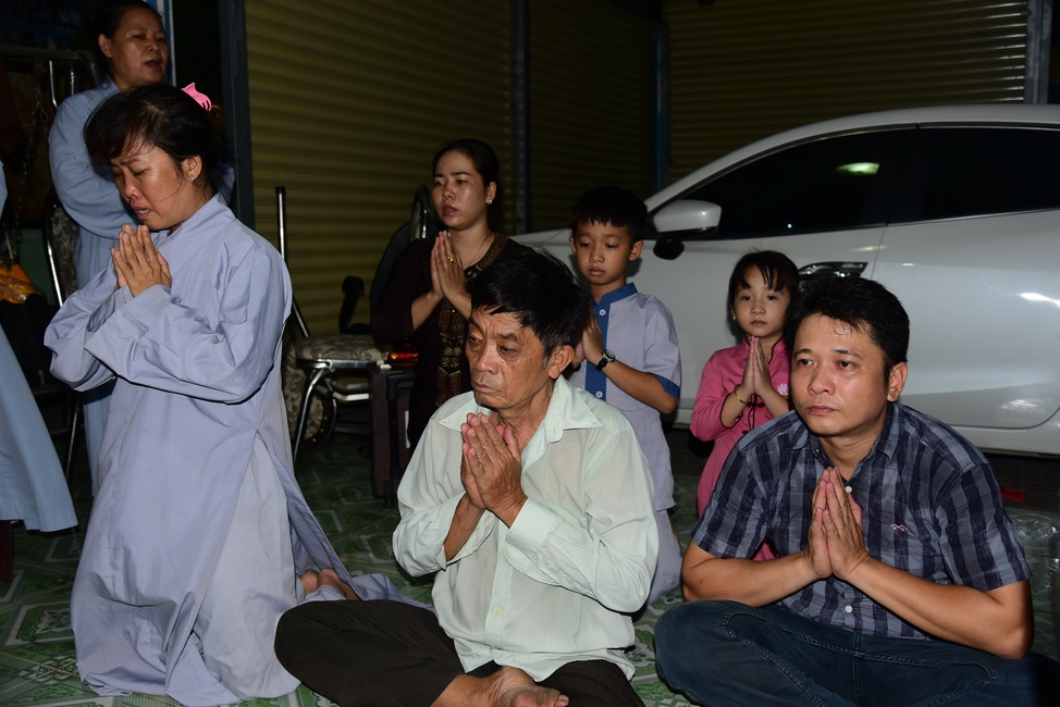 The ceremony praying for good health in Hoc Mon