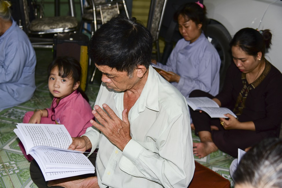 The ceremony praying for good health in Hoc Mon