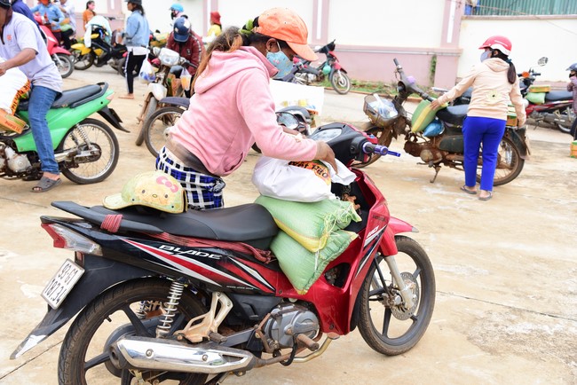 The charity trip in Binh Phuoc