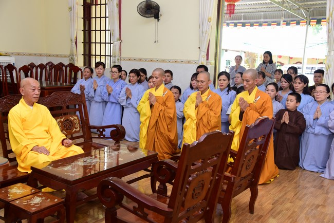 The charity trip in Binh Phuoc