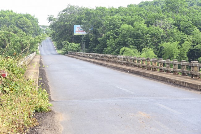 The charity trip in Binh Phuoc