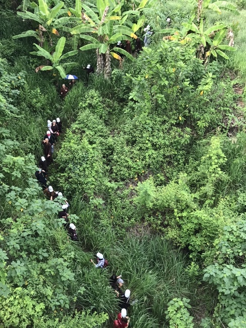 The charity trip in Binh Phuoc