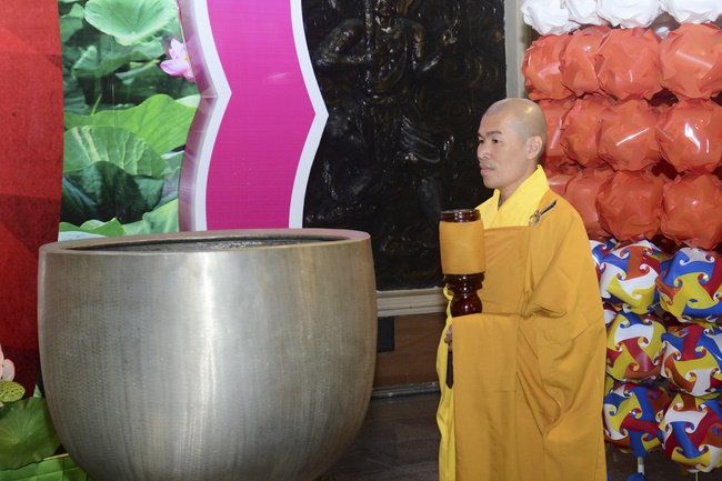 Repentant Ceremony on April 14th, Year of Rat.