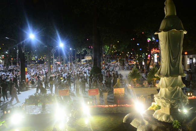 Repentant Ceremony on April 14th, Year of Rat.