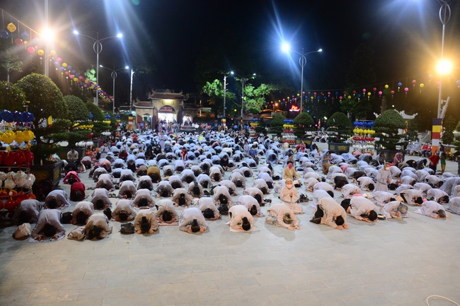 Repentant Ceremony on April 14th, Year of Rat.