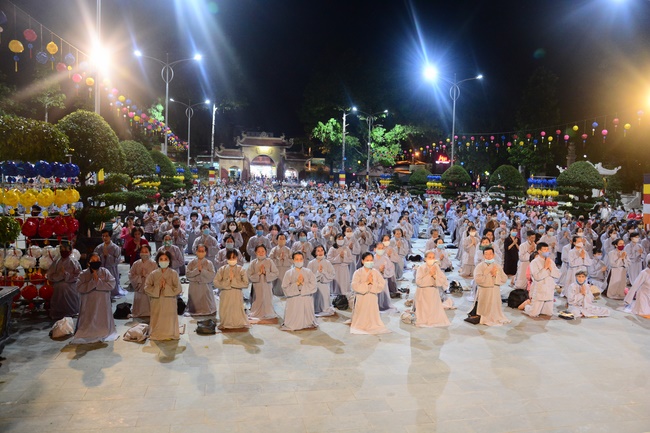 Repentant Ceremony on April 14th, Year of Rat.