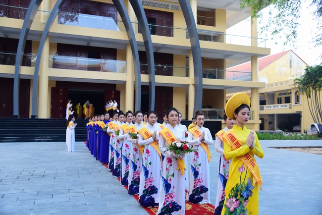 The Vesak Great Ceremony in 2020 at Hoang Phap Pagoda