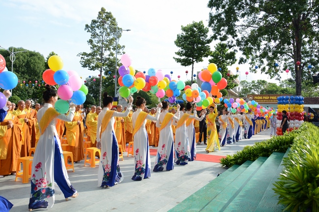 The Vesak Great Ceremony in 2020 at Hoang Phap Pagoda