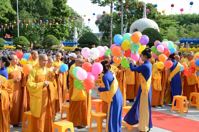 The Vesak Great Ceremony in 2020 at Hoang Phap Pagoda