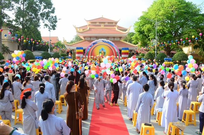The Vesak Great Ceremony in 2020 at Hoang Phap Pagoda