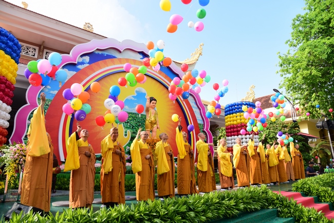 The Vesak Great Ceremony in 2020 at Hoang Phap Pagoda