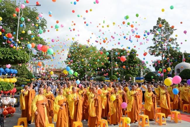 The Vesak Great Ceremony in 2020 at Hoang Phap Pagoda