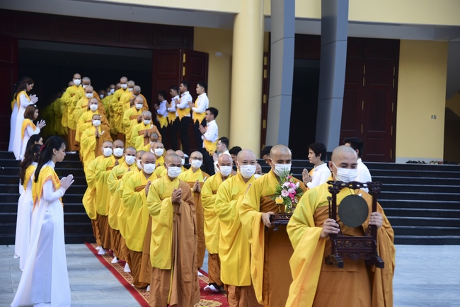 The Vesak Great Ceremony in 2020 at Hoang Phap Pagoda