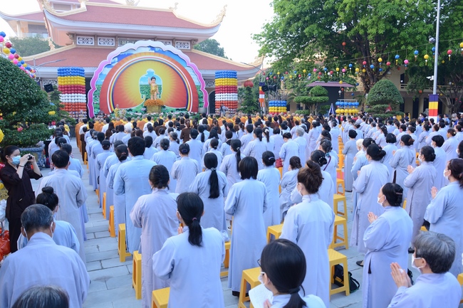 The Vesak Great Ceremony in 2020 at Hoang Phap Pagoda