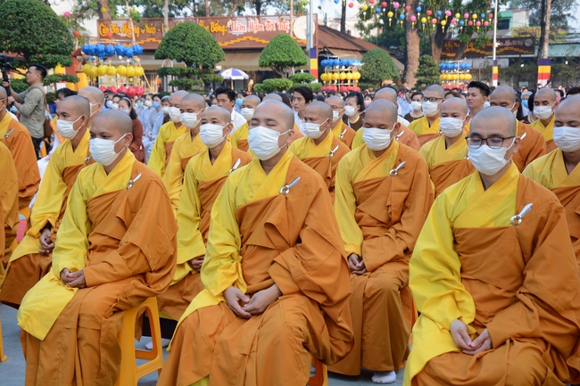 The Vesak Great Ceremony in 2020 at Hoang Phap Pagoda