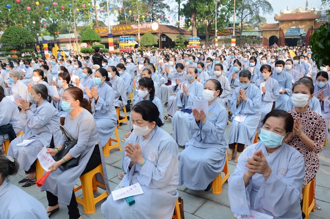 The Vesak Great Ceremony in 2020 at Hoang Phap Pagoda
