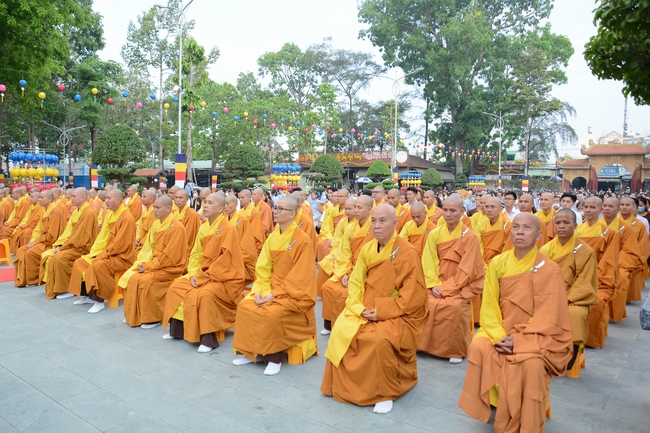 The Vesak Great Ceremony in 2020 at Hoang Phap Pagoda