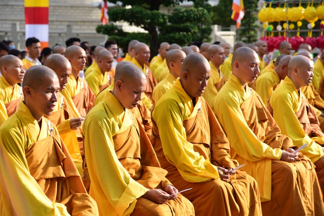 The Vesak Great Ceremony in 2020 at Hoang Phap Pagoda