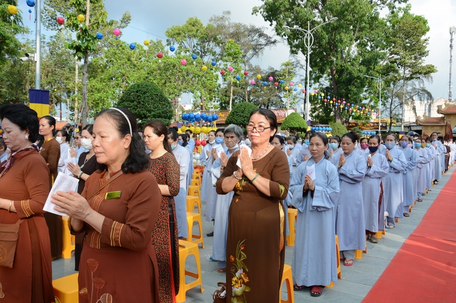 The Vesak Great Ceremony in 2020 at Hoang Phap Pagoda