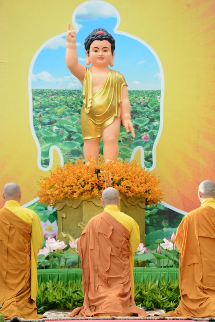 The Vesak Great Ceremony in 2020 at Hoang Phap Pagoda
