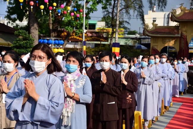 The Vesak Great Ceremony in 2020 at Hoang Phap Pagoda