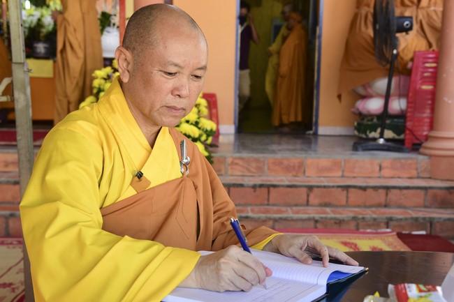 Viếng tang lễ cố Hòa thượng chùa Phật Bửu, Hóc Môn