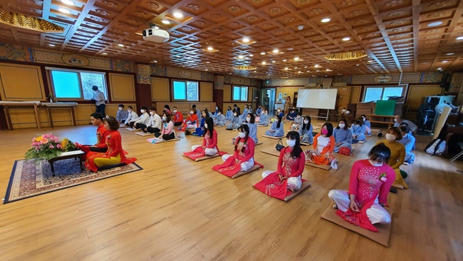 Buddhist Wedding Ceremony in Korea