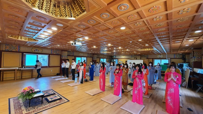 Buddhist Wedding Ceremony in Korea