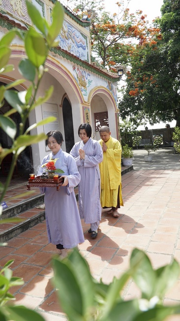 One-day Retreat at Dong Cao Pagoda.
