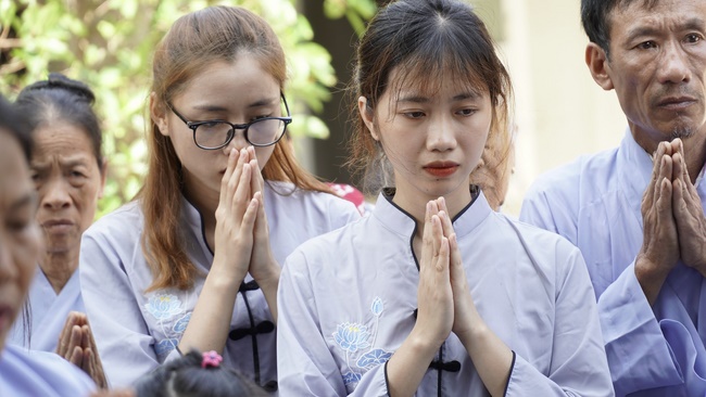 One-day Retreat at Dong Cao Pagoda.