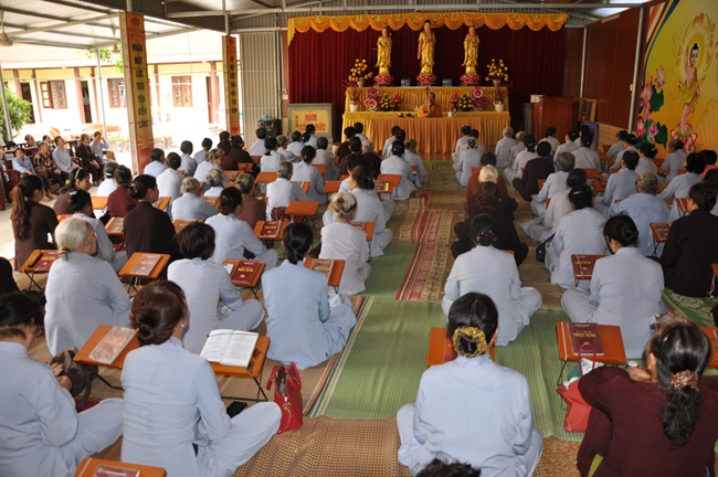The peaceful and happy retreat at Tieu Dao pagoda - Quang Ninh