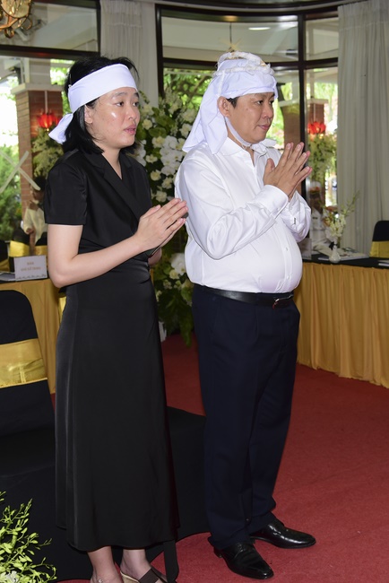 Visit the funeral and moving coffin in District 2, Ho Chi Minh City