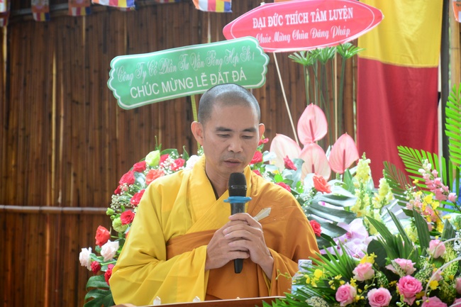 The ceremony of putting the first stone for construction of the main hall of Dang Phap pagoda in Binh Phuoc.