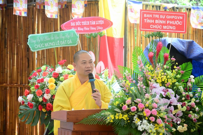 The ceremony of putting the first stone for construction of the main hall of Dang Phap pagoda in Binh Phuoc.
