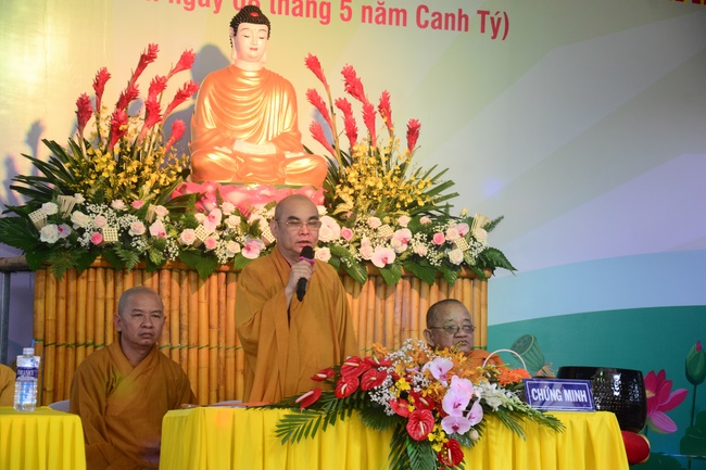The ceremony of putting the first stone for construction of the main hall of Dang Phap pagoda in Binh Phuoc.