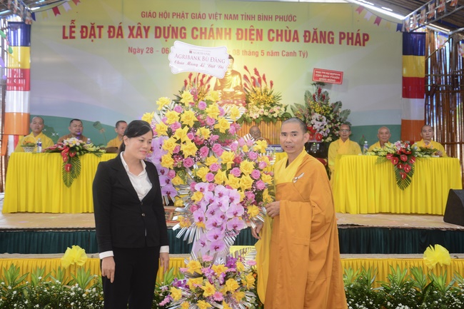 The ceremony of putting the first stone for construction of the main hall of Dang Phap pagoda in Binh Phuoc.